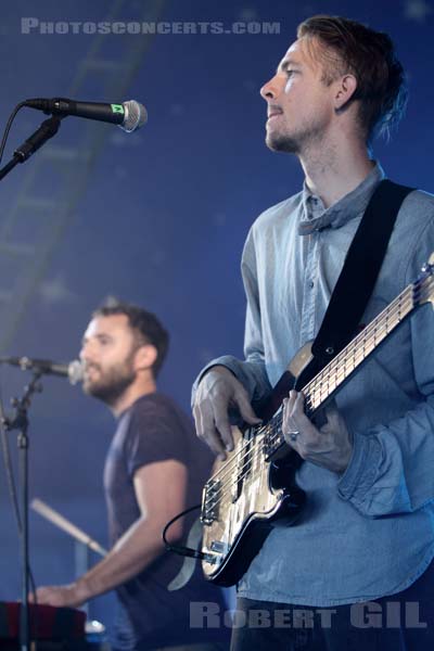 LOCAL NATIVES - 2010-06-27 - PARIS - Hippodrome de Longchamp - 